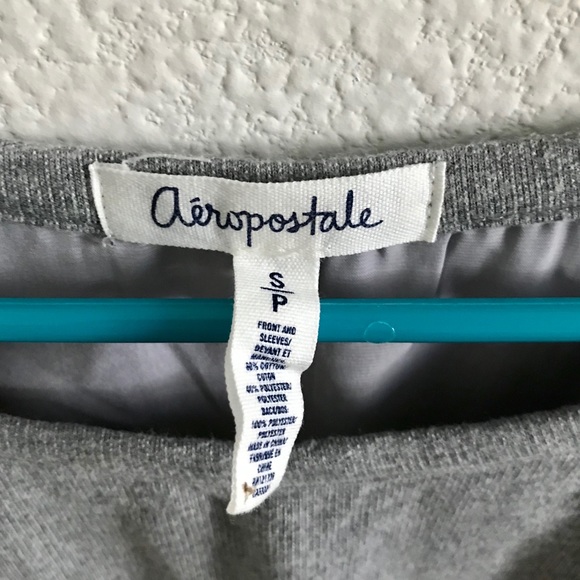 Sweater - Picture 4 of 4